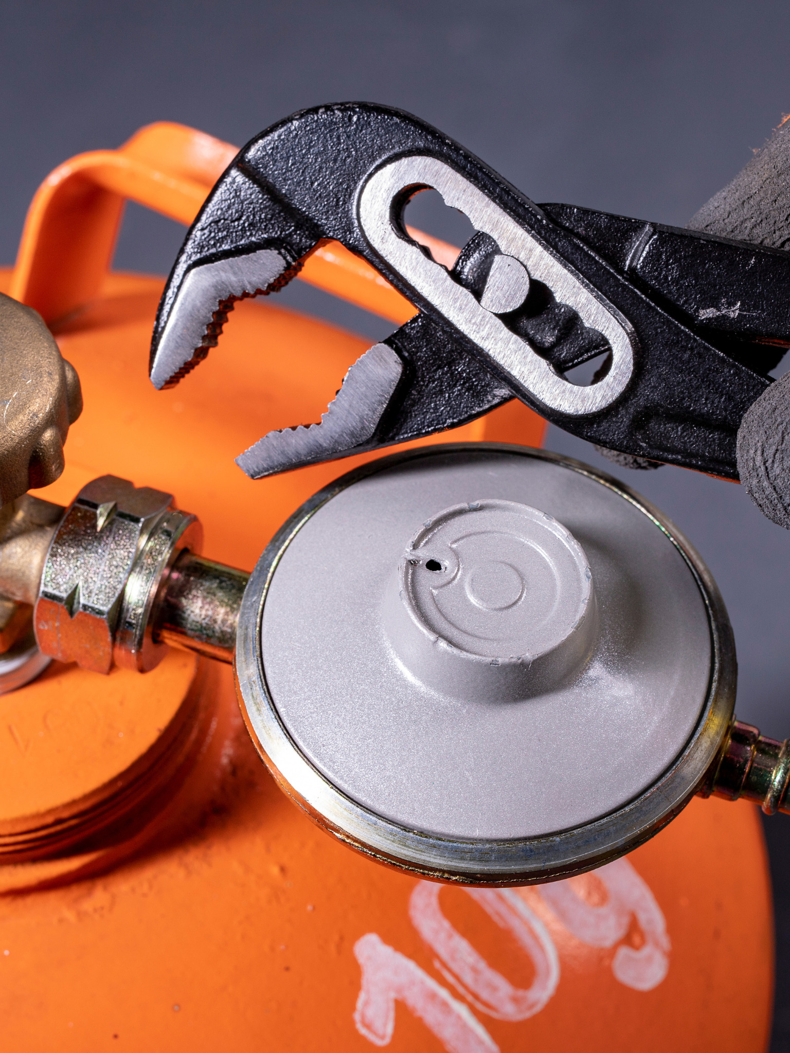 gas safe registered engineer near me Dronfield, S18